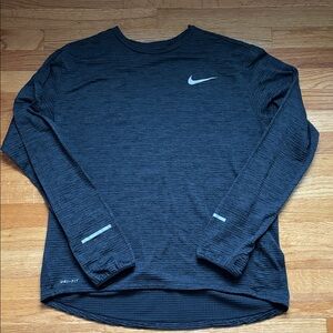 Nike Running Men's Dark Gray Long Sleeve Dry Fit XL